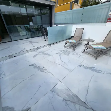 شقة Sea View Luxury - Playa Del Duque