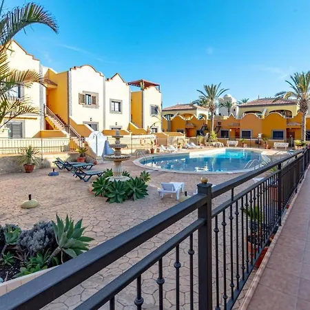 Sea View Luxury - Playa Del Duque Apartament